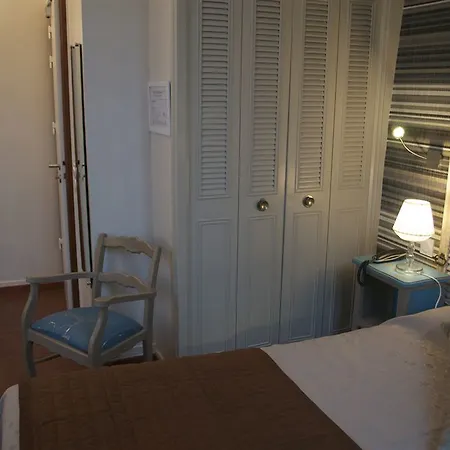 Hotel D'arromanches Pappagall